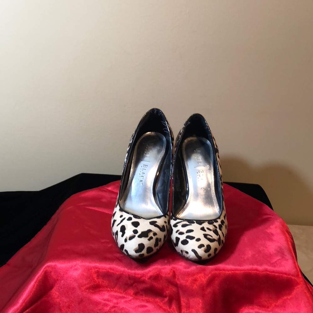 High Heels - Picture 2 of 5